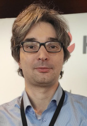 Максим  МИЛКОВ, фото